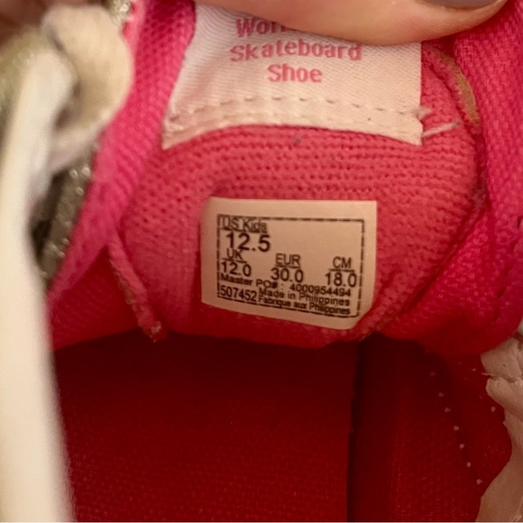 Kids’ Vans High Tops - Glitter Unicorn design - Picture 6 of 7